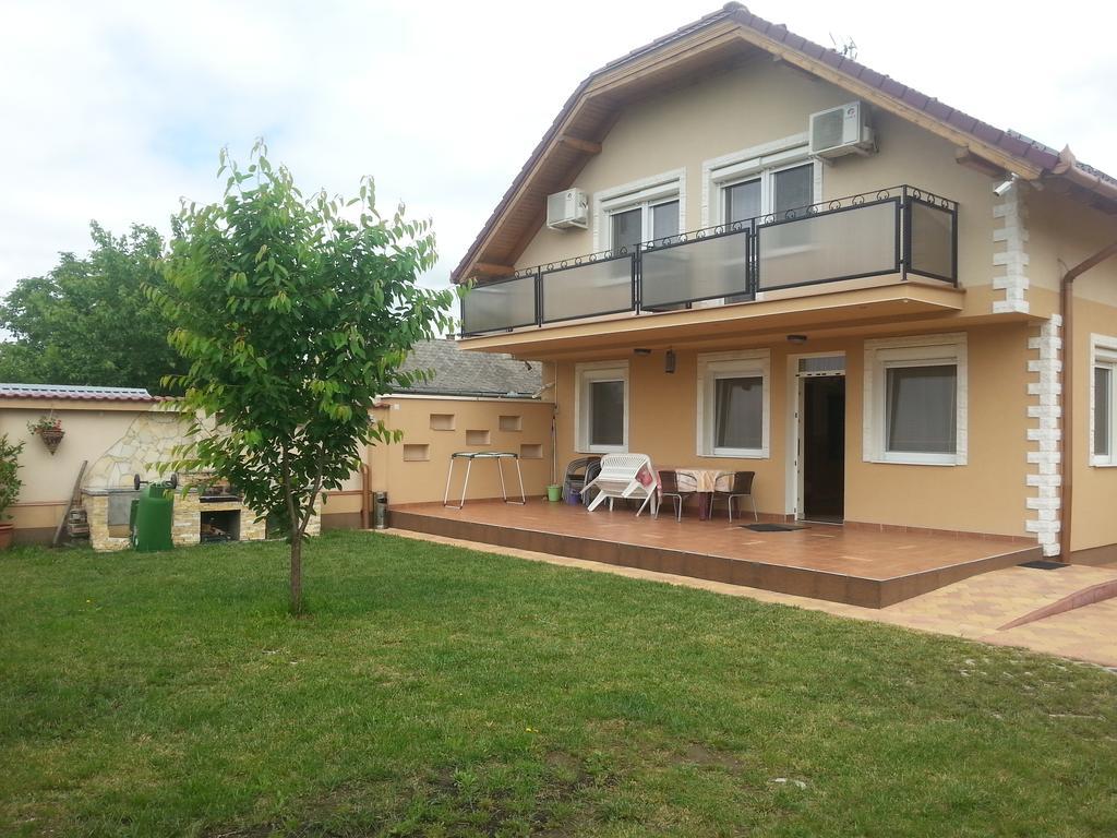 Marinica Apartman Hajdúszoboszló Exteriér fotografie